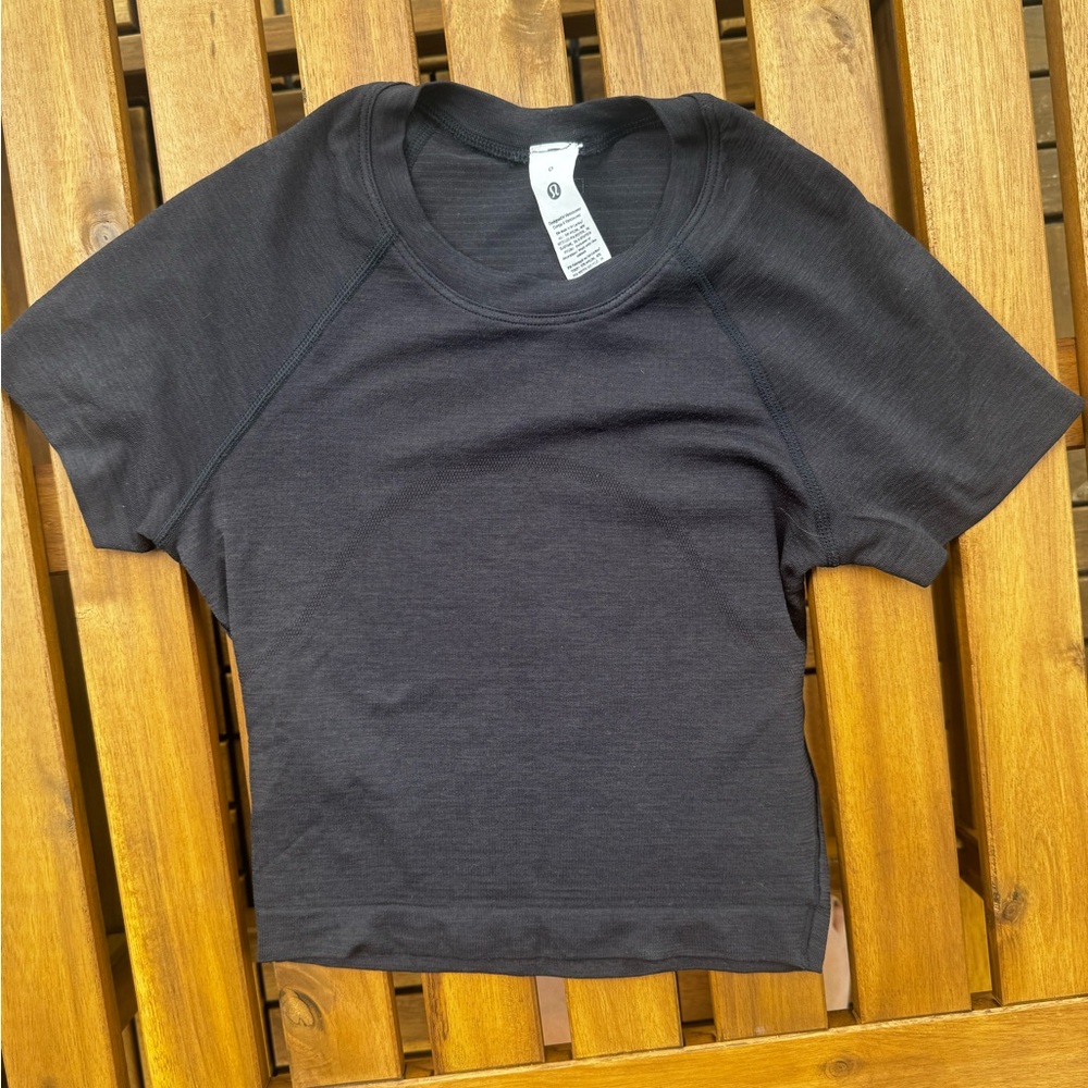 Lululemon Athletica Black Short Sleeve Tee COTTON
